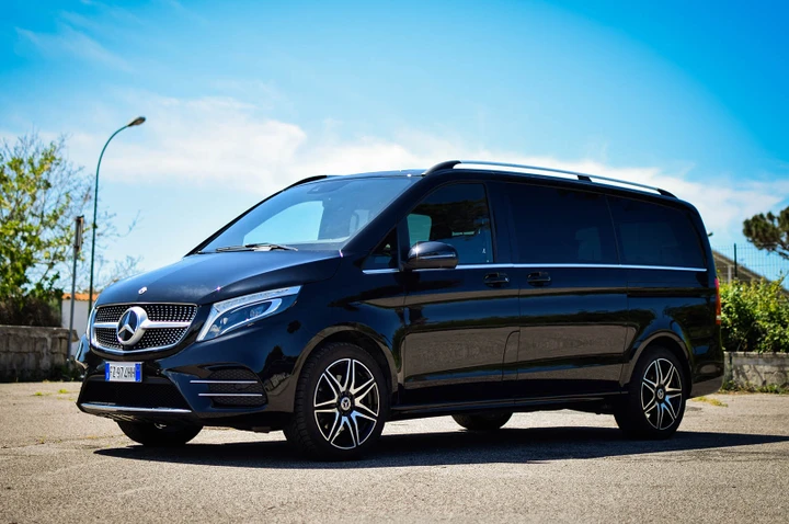Mercedes-Benz Classe V, la prova su strada