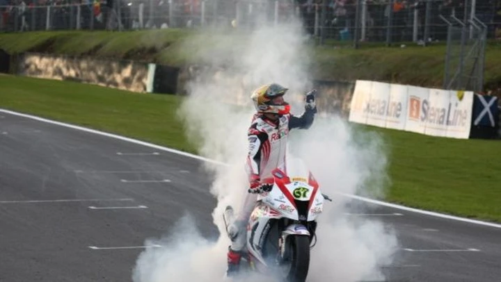 BSB 2012: Shane 'Shakey' Byrne campione per la terza volta /video