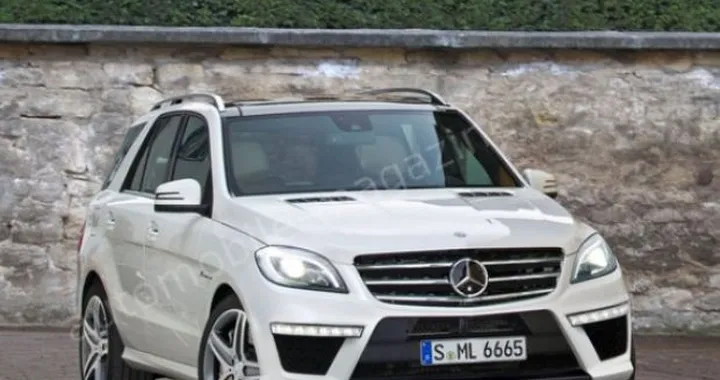 Mercedes: prime ricostruzioni della nuova ML 63 AMG