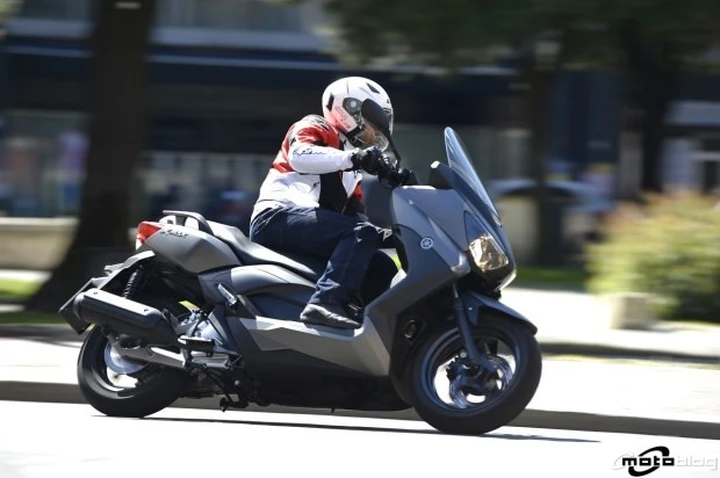 Yamaha X-MAX 250 2014: la prova su strada