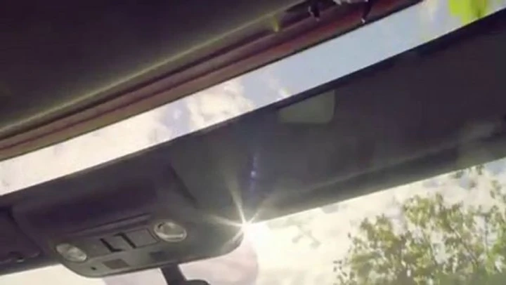 Volkswagen Golf Cabriolet in video