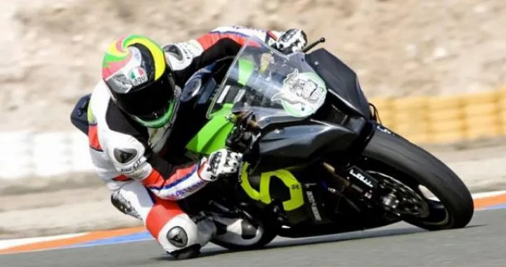 Superstock 1000: due giorni di test ad Almeria per Lorenzo Savadori