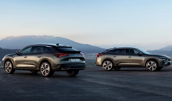 Nuova Citroen C5 X: in Italia prezzi da 33.350 euro