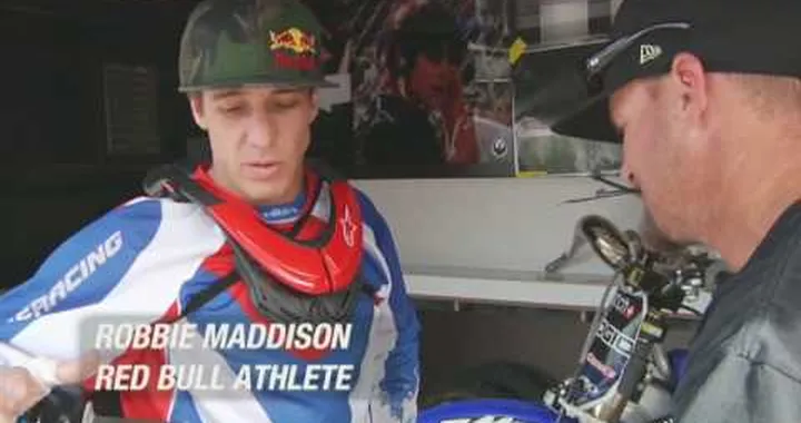 Marc Márquez y Brad Baker entrenando para el DTX Barcelona