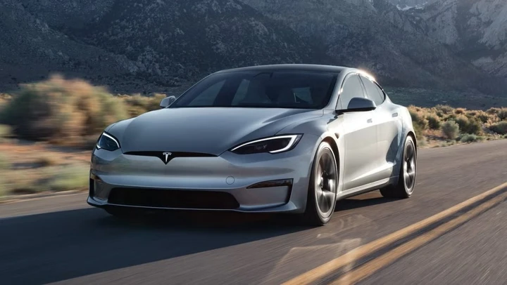 Tesla, due modelli importanti spariscono dalla gamma europea: la sorpresa