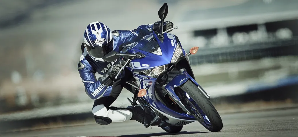 Yamaha: nuove colorazioni per YZF-R3 e MT-03