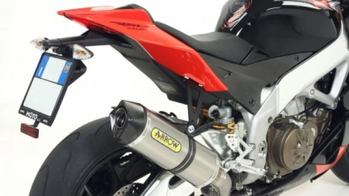 Scarico Arrow Slip On per Aprilia RSV4