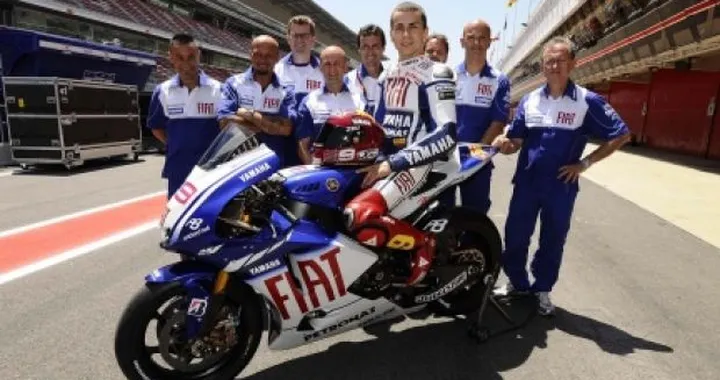 Jorge Lorenzo correrà con i colori del Barcellona