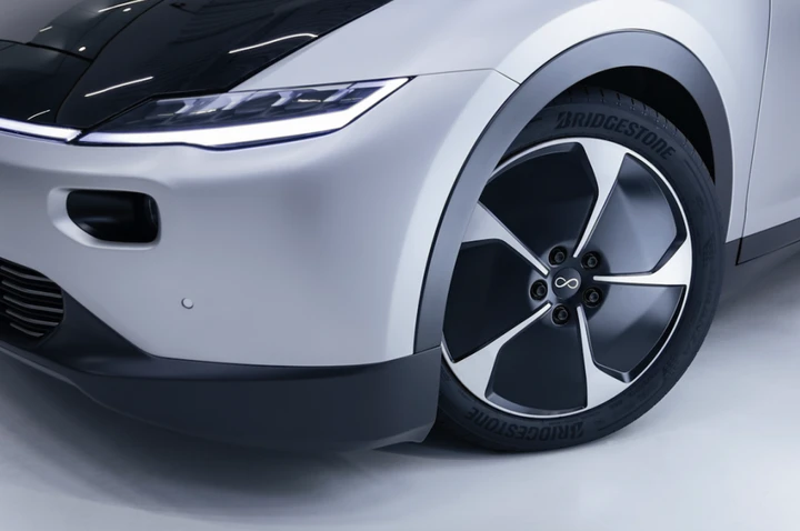 Bridgestone Turanza Eco: gli pneumatici per l'auto solare