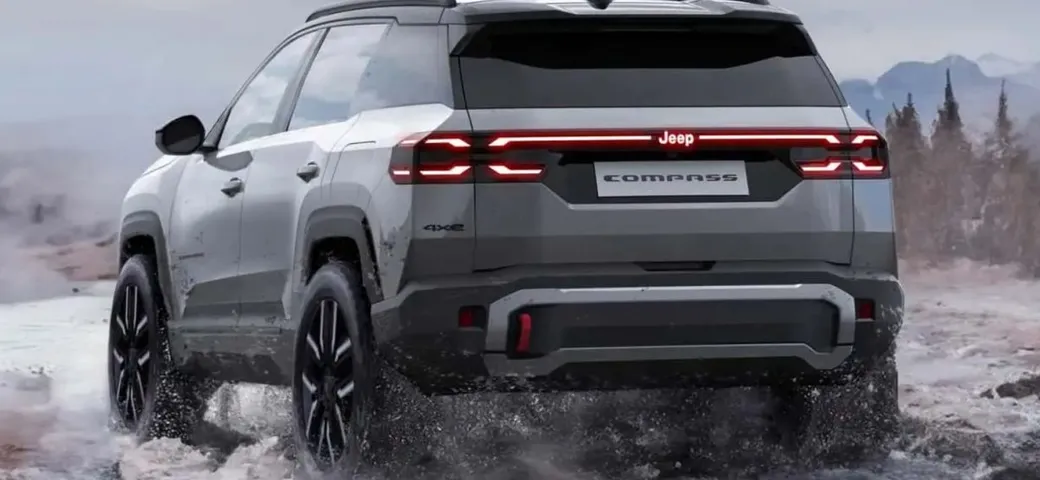 Jeep Compass 4xe: un'elettrica da 375 CV per l'off-road