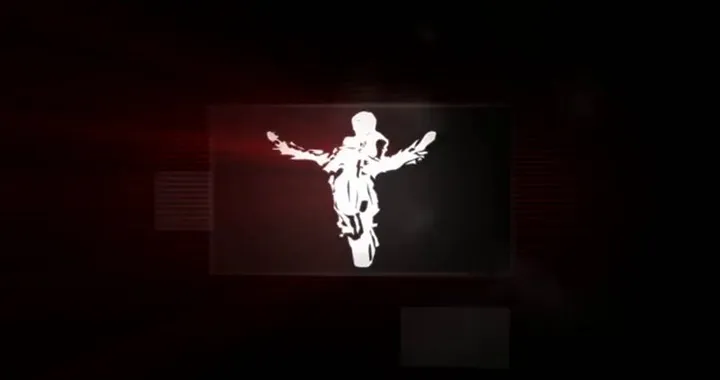 Moto impenna sulla volante