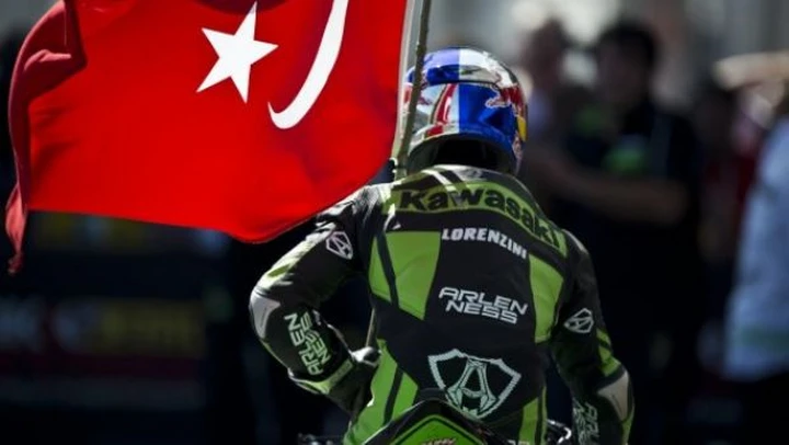 WSS, Portimao: vince Cluzel, ma Sofuoglu è il Campione