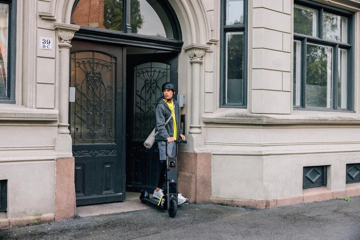 ingrandisci immagine