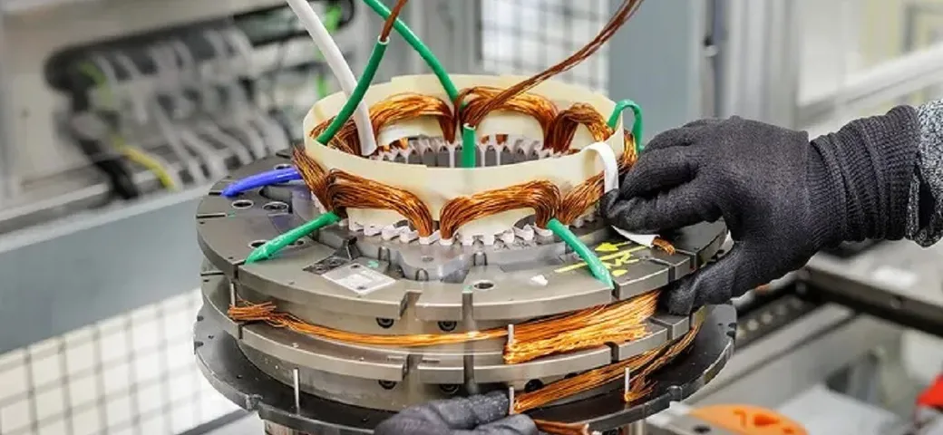 Renault e Valeo sviluppano un nuovo motore elettrico che potrebbe cambiare tutto