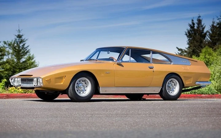 Ferrari 330 2+2 Speciale: all'asta l'esemplare modificato da Piero Drogo
