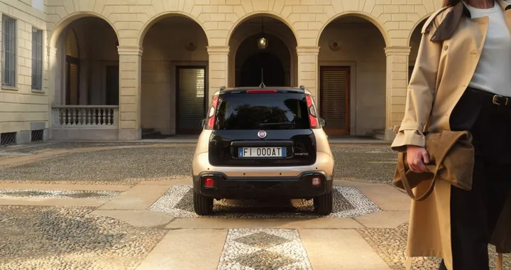 Fiat Pandina Tributo Autobianchi, torna lo stile della Y10: prezzo e caratteristiche
