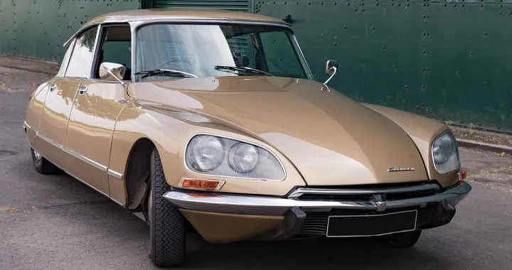 Citroen DS: un restomod elettrico per la "Dea"
