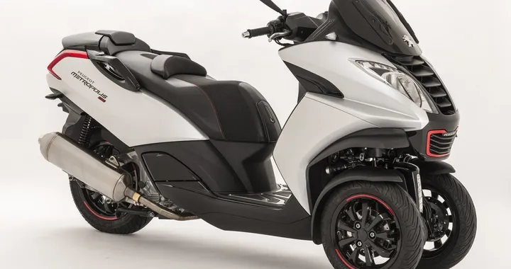 Peugeot Metropolis RS MY 2016
