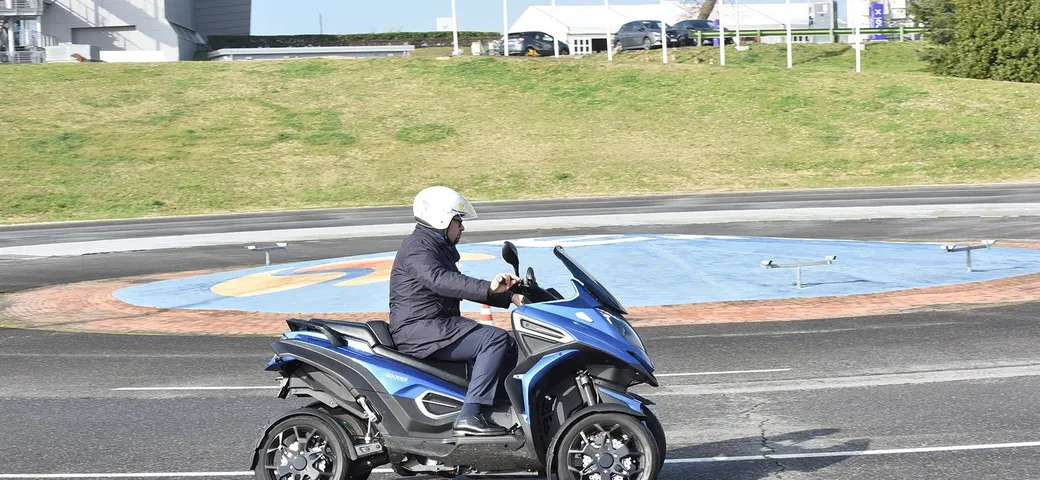Qooder, Poste Italiane sonda il terreno provando i nuovi veicoli elettrici a Vallelunga