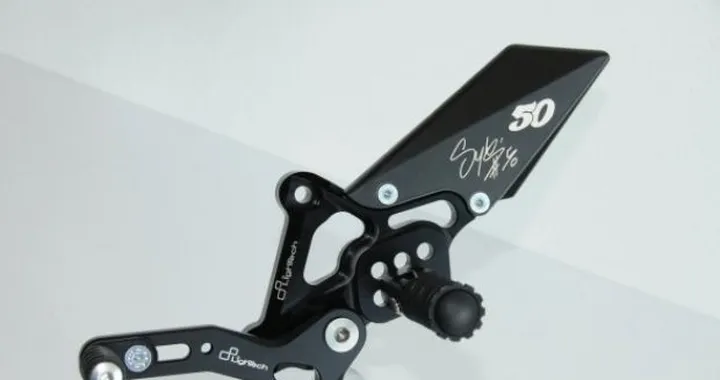 LighTech: pedane per Ducati 848/1098/1198