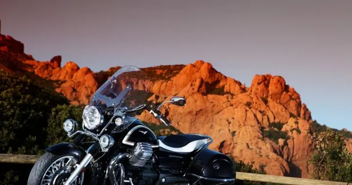 Guzzi California 1400: nei concessionari da sabato 24 novembre