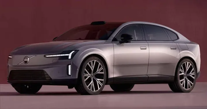 Prima foto ufficiale della Volvo ES90, la berlina EV che sfida Mercedes e BMW