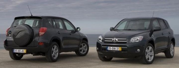Toyota RAV4 2006 - nuove foto
