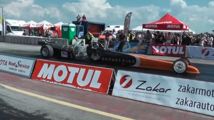 Auto jet: record a 419,69Km/h