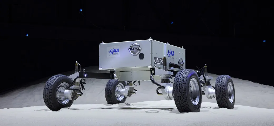 Nissan svela il prototipo di rover lunare dotato di tecnologia e-4ORCE