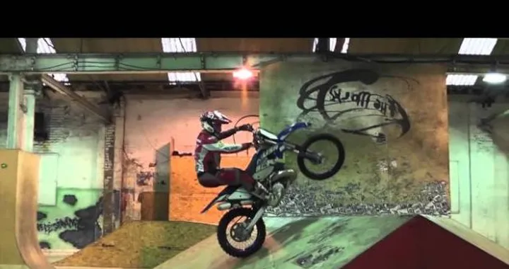 Graham Jarvis continua il suo allenamento...in uno skate park! /video