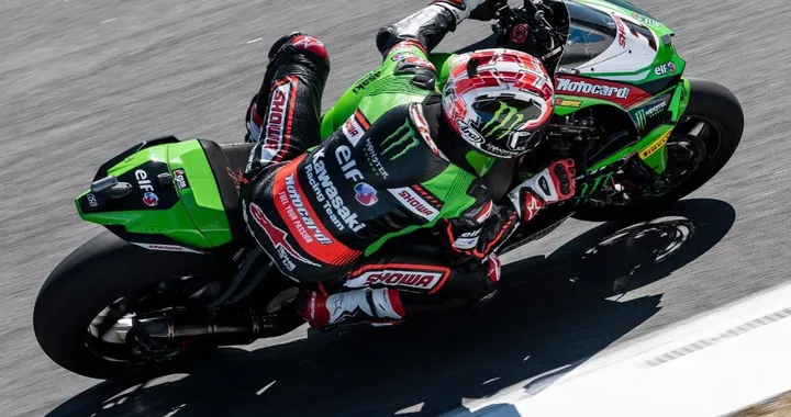 SBK Estoril 2021: Rea vince Superpole Race e Gara-2