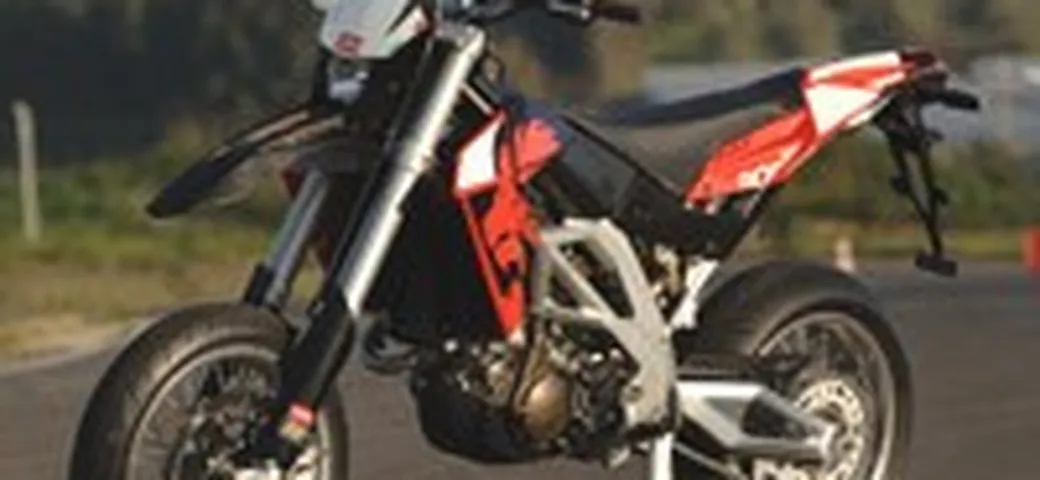 Ecco le nuove Aprilia SXV e RXV 450/550