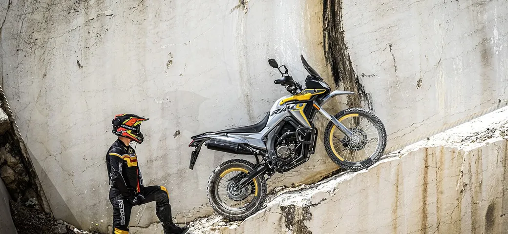 Voge Valico 300 Rally, la piccola enduro stradale