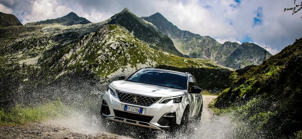 Peugeot 3008: inarrestabile con l'Advanced Grip Control [Video]