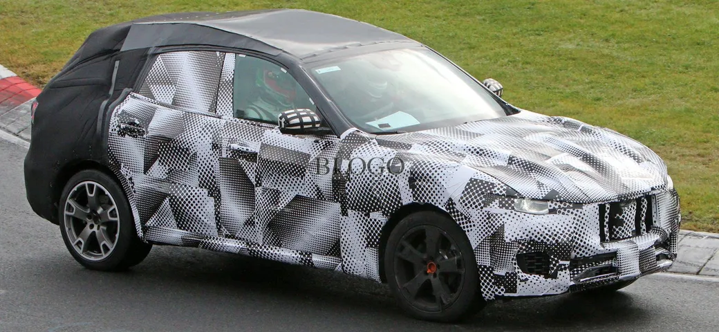 Foto spia: Maserati Levante al Nurburgring