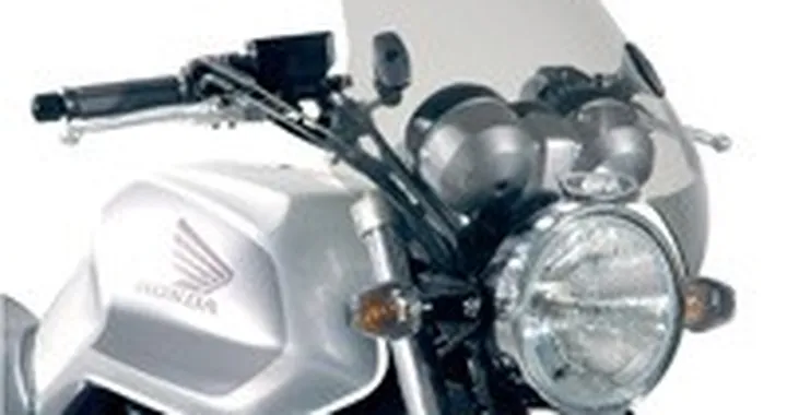 Anteprima: Parabrezza universale GIVI A660