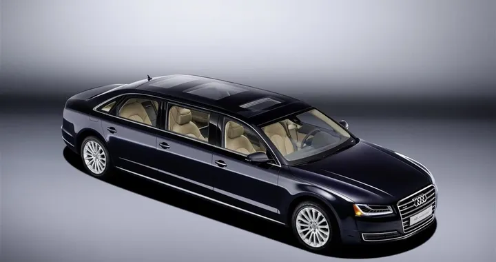 Audi A8 L Extended: l'ammiraglia diventa limousine