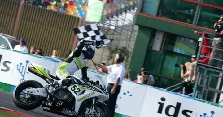 SBK a Magny Cours: galleria fotografica