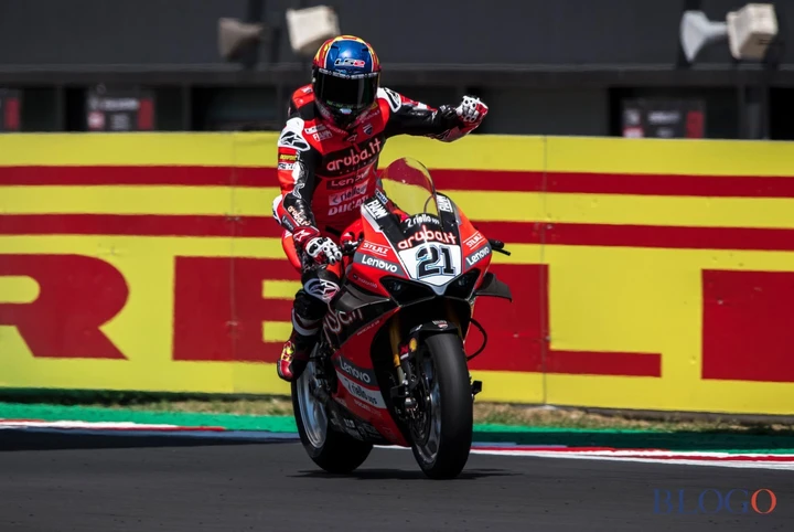 SBK Misano: Rinaldi domina e vince Gara-1