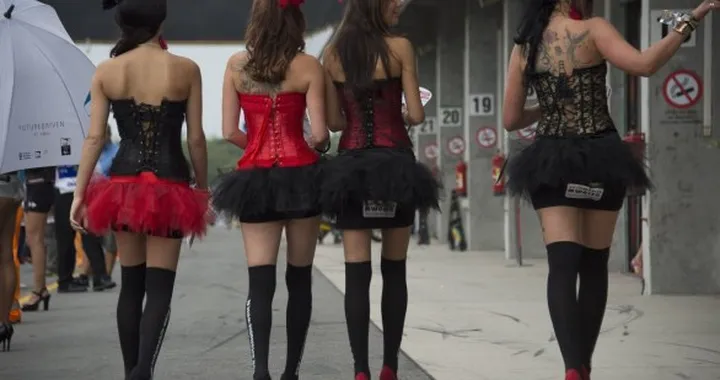 Paddock Girls MotoGP Brno 2013 [FOTO]
