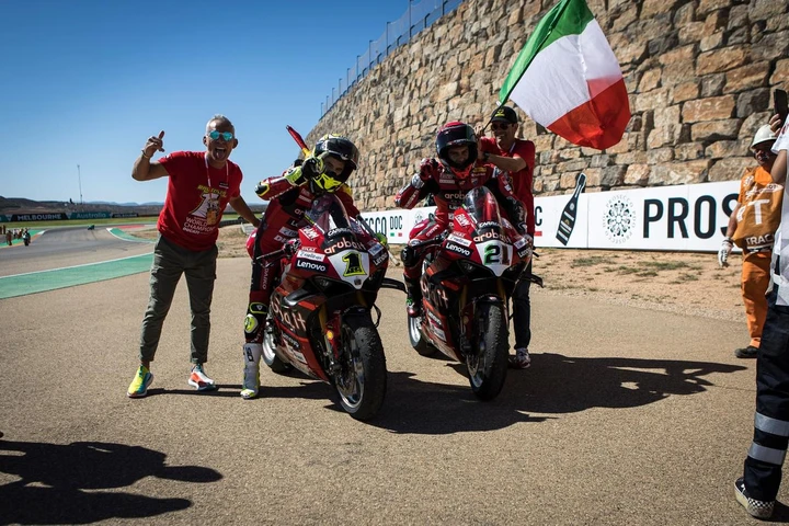 Aruba.it Racing - Ducati dominio assoluto nel Tissot Aragon Round
