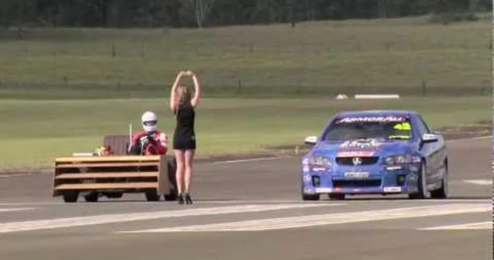 Chris Pither Worlds fastest Couch vs Holden SS Ute v3.mp4