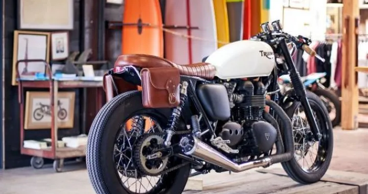 Triumph Bonneville Inlander by Deus ex Machina