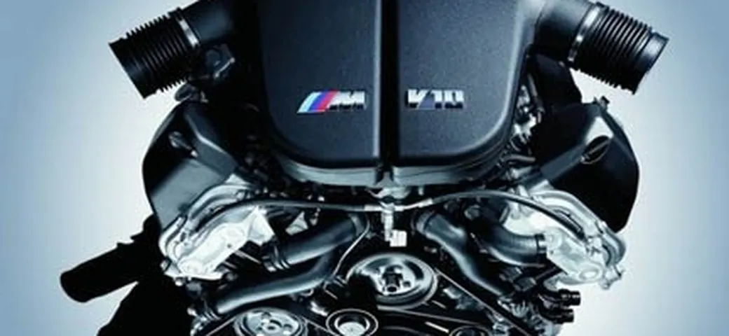 BMW raggiunge il traguardo di 20.000 V10 prodotti