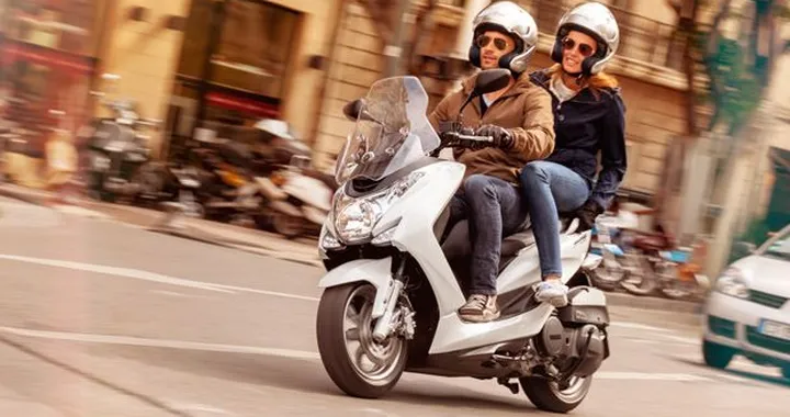 Yamaha Majesty S m.y. 2014: caratteristiche e prezzo [video]