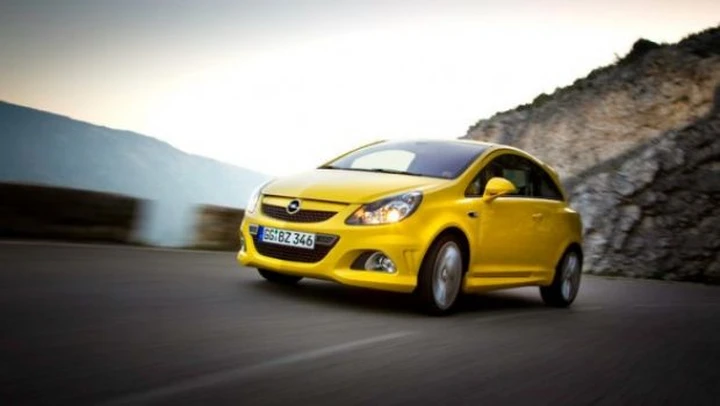 Opel Corsa OPC: aggiornamenti per la piccola sportiva tedesca