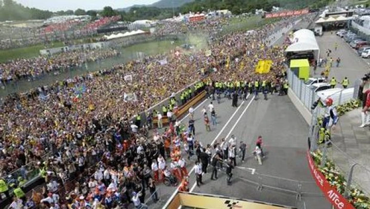 Mugello MotoGP: Rossi 