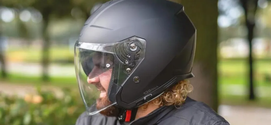 CGM lancia i caschi 2025: sicurezza e stile per tutti i motociclisti