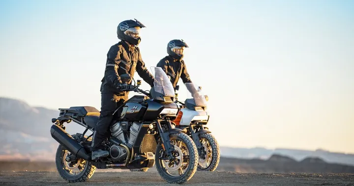 Harley-Davidson svela Pan America: caratteristiche, versioni e prezzi