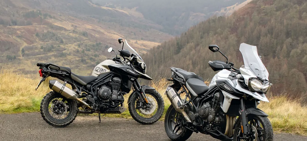 Triumph, due nuove Special su base Tiger 1200: Desert e Alpine Edition